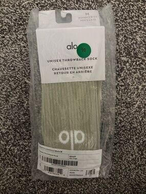 ALO Yoga Unisex Throwback Sock